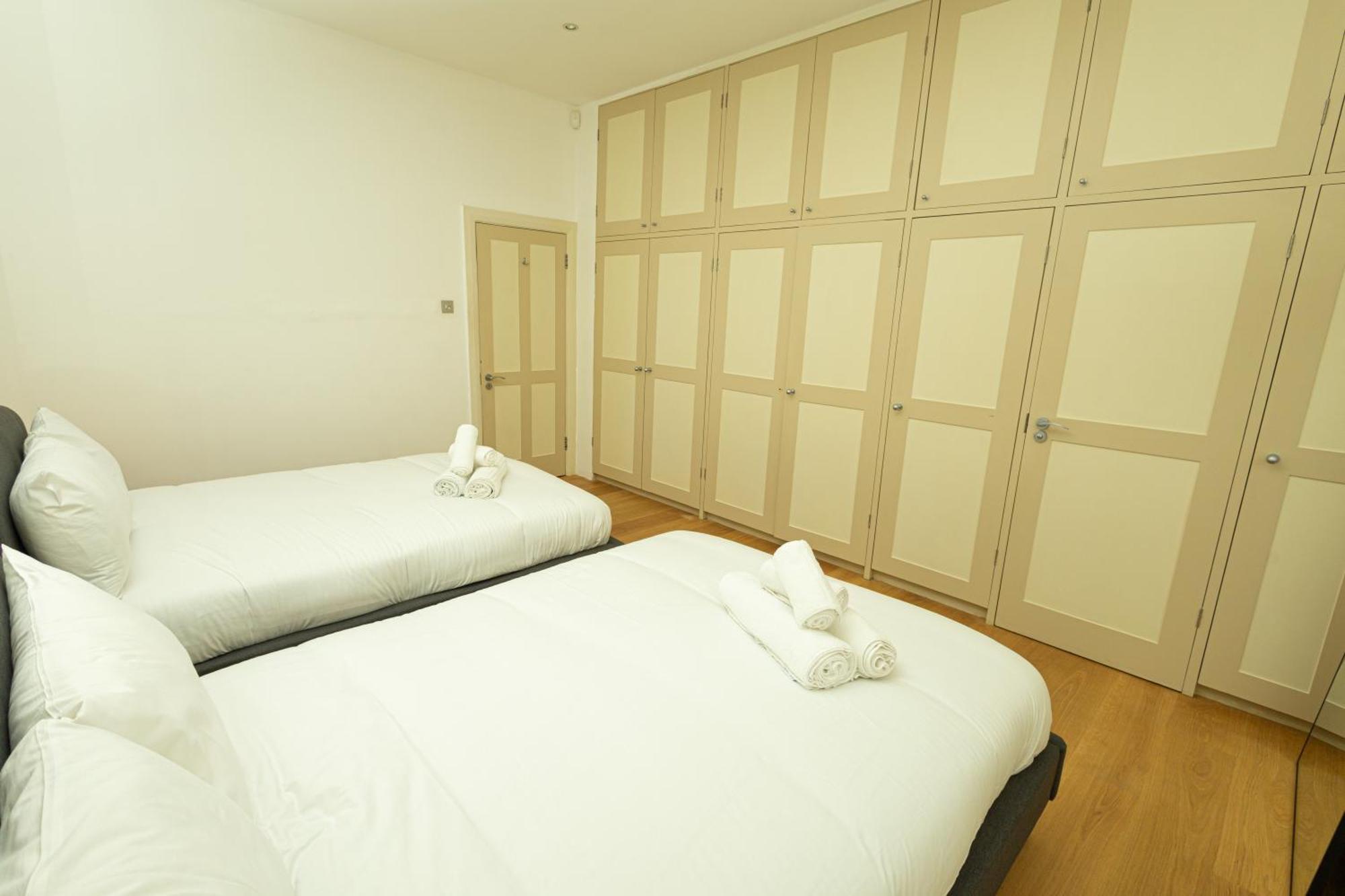לונדון 2Bedroom Gem In The Heart Of Kensington מראה חיצוני תמונה
